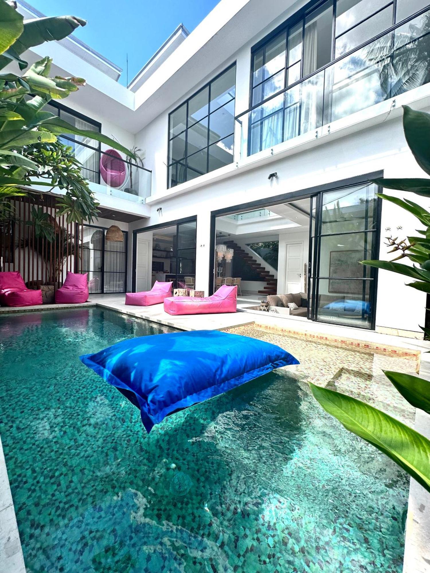 Luxury Villa Devina I Seminyak I Yoga & Gym Ngoại thất bức ảnh